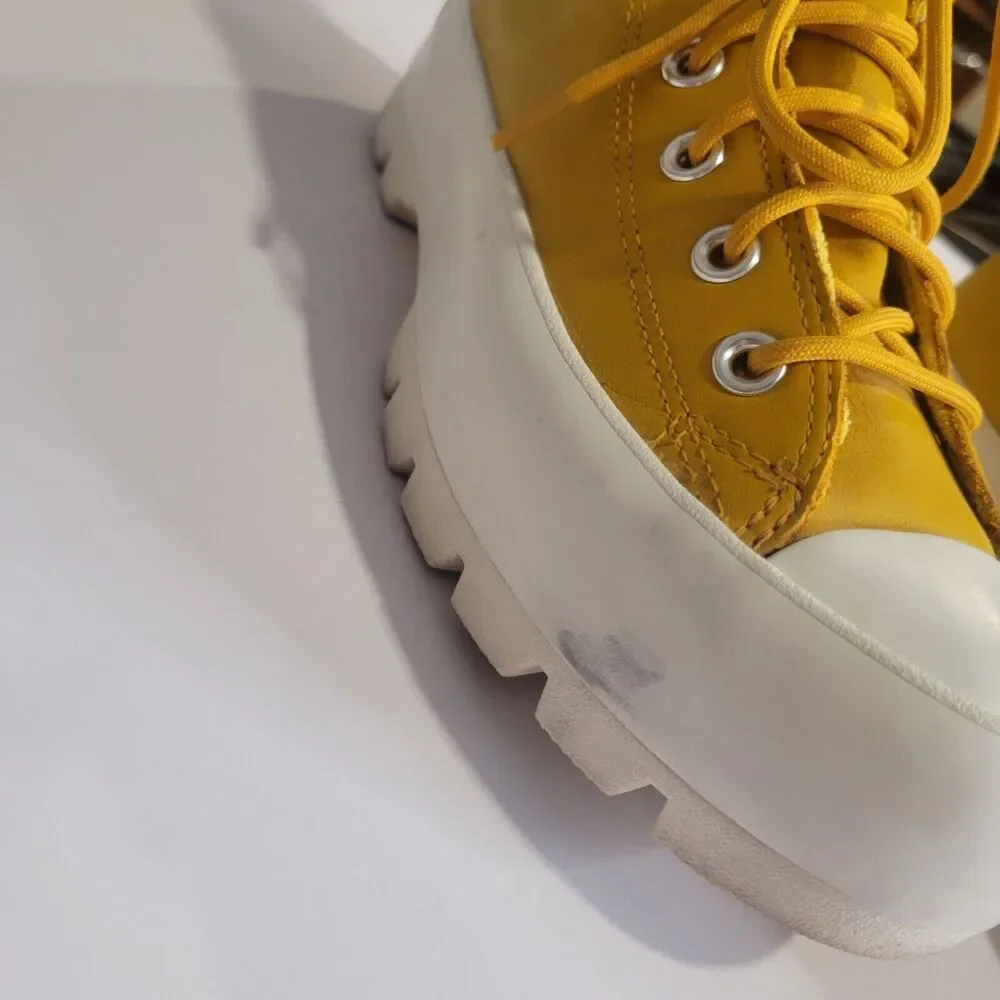 Converse Chuck Taylor All Star Lugged leather High Gold Dart sz 8. Yellow... - Picture 11 of 12